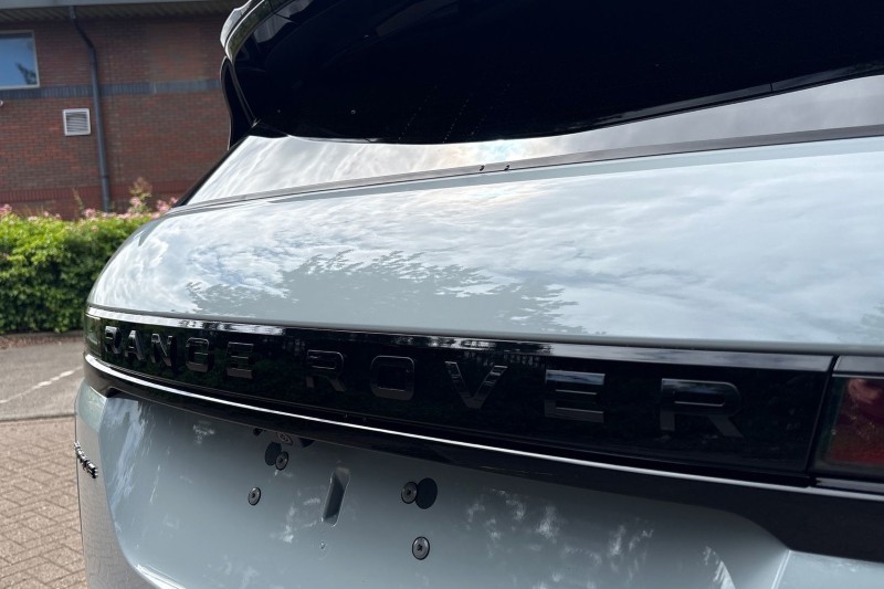  LAND ROVER RANGE ROVER EVOQUE 2.0 D200 Hoxton Edition 5dr Auto 5495052