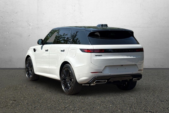  LAND ROVER RANGE ROVER SPORT 3.0 P460e Dynamic SE 5dr Auto