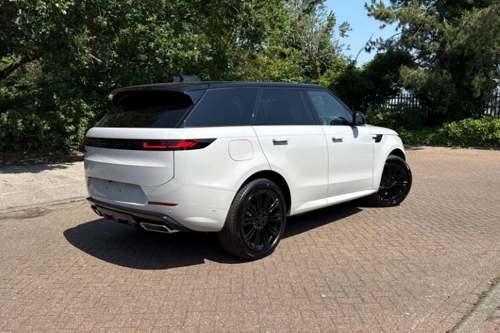  LAND ROVER RANGE ROVER SPORT 3.0 P460e Dynamic SE 5dr Auto 5598985
