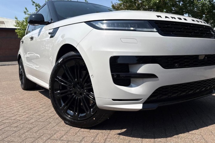  LAND ROVER RANGE ROVER SPORT 3.0 P460e Dynamic SE 5dr Auto 5598976