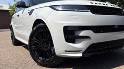 LAND ROVER RANGE ROVER SPORT 3.0 P460e Dynamic SE 5dr Auto 5598976