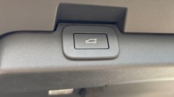 LAND ROVER DISCOVERY 3.0 D350 Gemini 5dr Auto 5590763