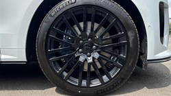 LAND ROVER RANGE ROVER SPORT 4.4 P635 V8 SV Ultimate Edition 5dr Auto 5585537
