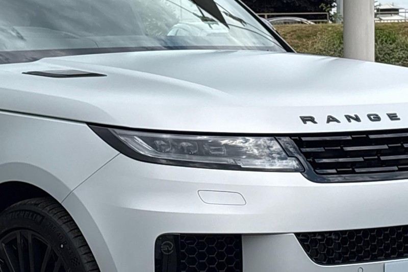  LAND ROVER RANGE ROVER SPORT 4.4 P635 V8 SV Ultimate Edition 5dr Auto 5585546