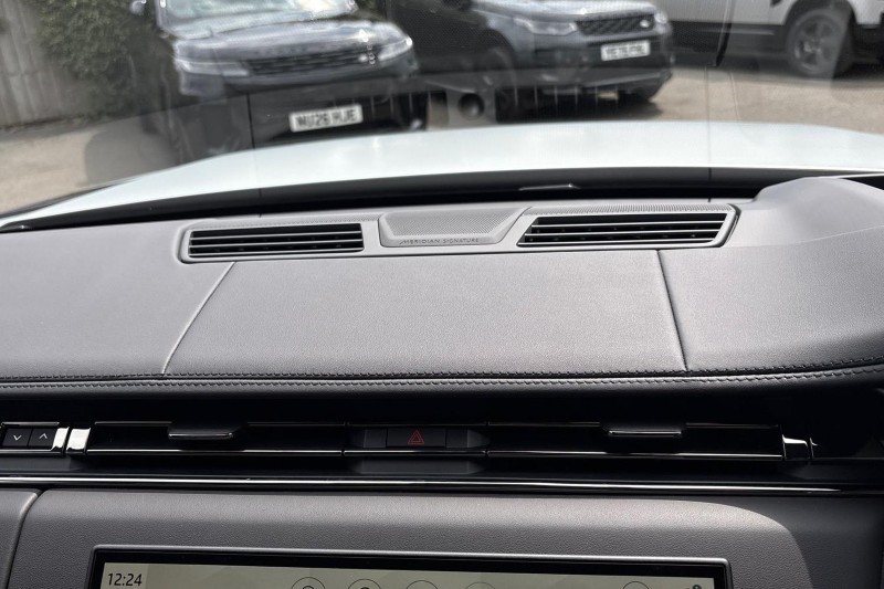  LAND ROVER RANGE ROVER SPORT 4.4 P635 V8 SV Ultimate Edition 5dr Auto 5585566
