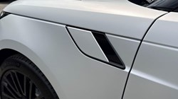LAND ROVER RANGE ROVER SPORT 4.4 P635 V8 SV Ultimate Edition 5dr Auto 5585549