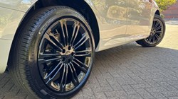 LAND ROVER RANGE ROVER SPORT 3.0 D300 Dynamic SE 5dr Auto 5972641