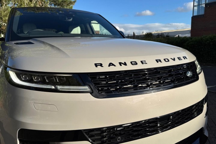 LAND ROVER RANGE ROVER SPORT 3.0 D300 Dynamic SE 5dr Auto 5972636