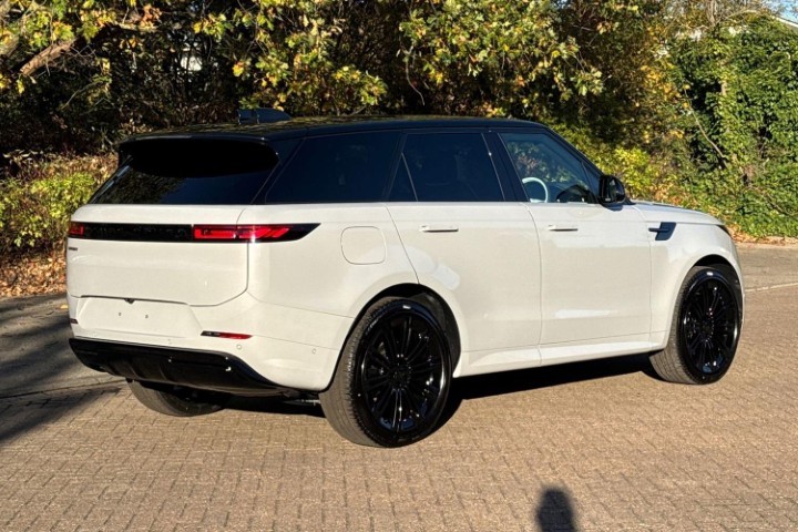 LAND ROVER RANGE ROVER SPORT 3.0 D300 Dynamic SE 5dr Auto 5972644