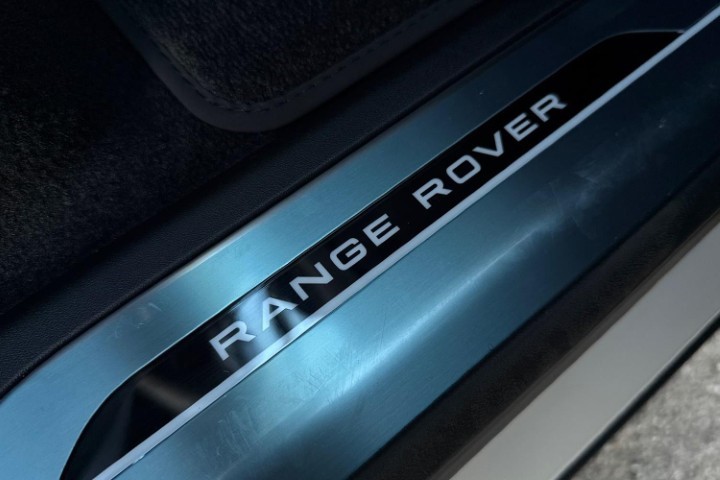 LAND ROVER RANGE ROVER SPORT 3.0 D300 Dynamic SE 5dr Auto 5972631