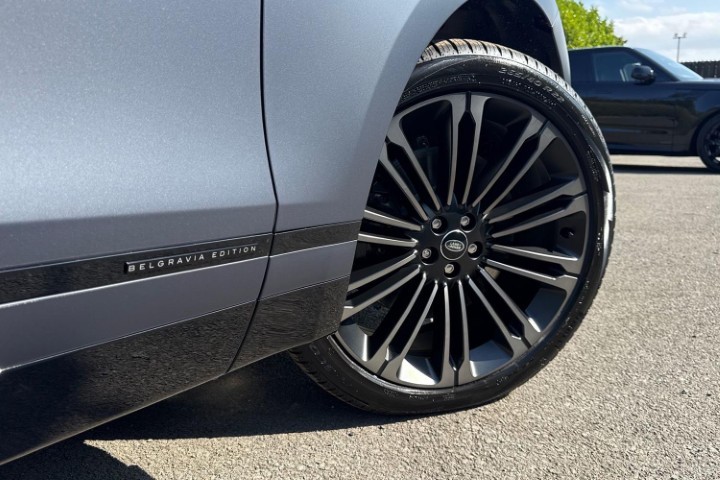  LAND ROVER RANGE ROVER VELAR 3.0 D300 MHEV Belgravia Edition Satin 5dr Auto 5634972