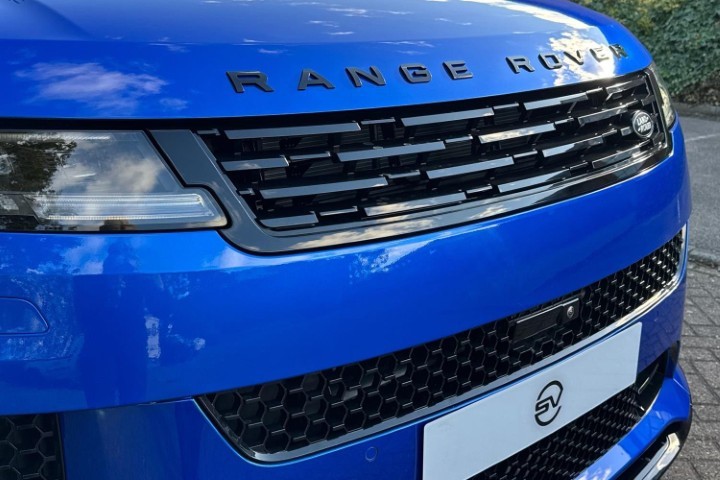 LAND ROVER RANGE ROVER SPORT 4.4 P635 V8 SV Ultimate Edition 5dr Auto 5970348