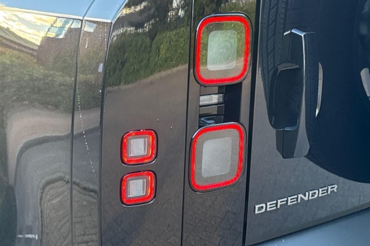 LAND ROVER DEFENDER 3.0 D250 Hard Top S Auto [3 Seat] 5972556