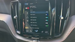 2019 (19) VOLVO XC60 2.0 B4D R DESIGN 5dr AWD Geartronic 3489912