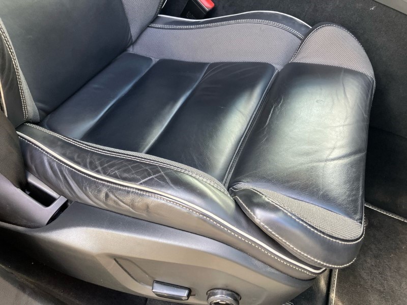 2019 (19) VOLVO XC60 2.0 B4D R DESIGN 5dr AWD Geartronic 3489902