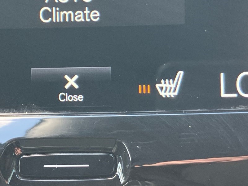 2019 (19) VOLVO XC60 2.0 B4D R DESIGN 5dr AWD Geartronic 3489915