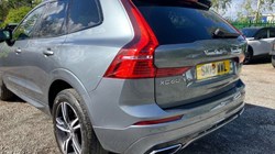 2019 (19) VOLVO XC60 2.0 B4D R DESIGN 5dr AWD Geartronic 3489930