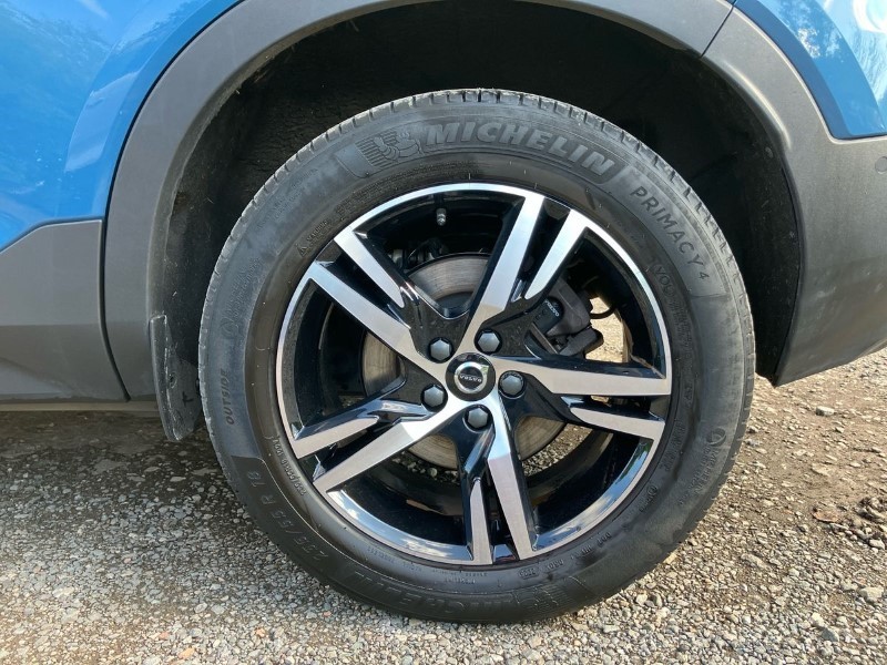 2023 (73) VOLVO XC40 2.0 B3P Plus Dark 5dr Auto*VAT QUALIFYING* 3354517