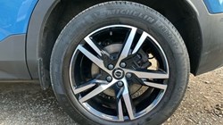 2023 (73) VOLVO XC40 2.0 B3P Plus Dark 5dr Auto*VAT QUALIFYING* 3354517
