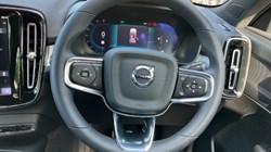 2023 (73) VOLVO XC40 2.0 B3P Plus Dark 5dr Auto*VAT QUALIFYING* 3354525