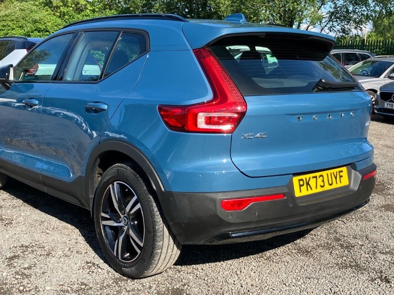2023 (73) VOLVO XC40 2.0 B3P Plus Dark 5dr Auto*VAT QUALIFYING* 3354549