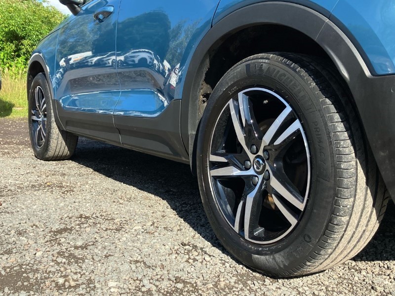 2023 (73) VOLVO XC40 2.0 B3P Plus Dark 5dr Auto*VAT QUALIFYING* 3354544