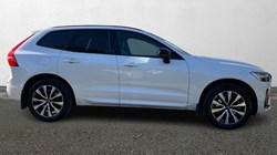 2023 (73) VOLVO XC60 2.0 B5P Plus Dark 5dr AWD Geartronic 3505561