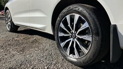 2023 (73) VOLVO XC60 2.0 B5P Plus Dark 5dr AWD Geartronic 3505593