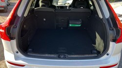 2023 (73) VOLVO XC60 2.0 B5P Plus Dark 5dr AWD Geartronic 3505590