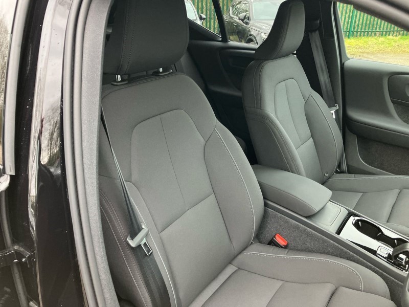 2023 (73) VOLVO XC40 175kW Recharge Plus 69kWh 5dr Auto *VAT QUALIFYING* 3009938