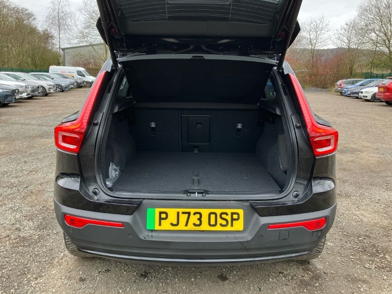 2023 (73) VOLVO XC40 175kW Recharge Plus 69kWh 5dr Auto *VAT QUALIFYING* 3009927