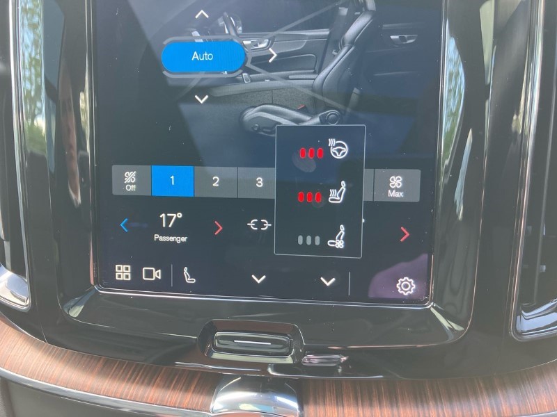 2023 (73) VOLVO XC60 2.0 T8 [455] RC PHEV Ultimate Dark 5dr AWD Gtron *VAT QUALIFYING* 3434108