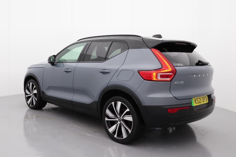 2021 (21) VOLVO XC40 P8 Recharge 300kW 78kWh First Edition 5dr AWD Auto 3844591