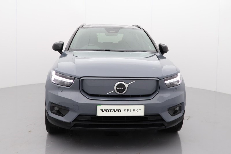 2021 (21) VOLVO XC40 P8 Recharge 300kW 78kWh First Edition 5dr AWD Auto 3807473