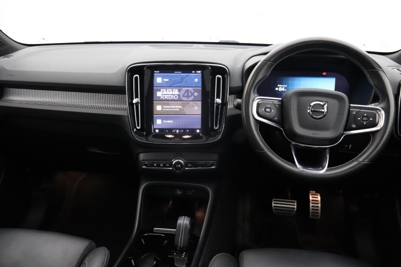 2021 (21) VOLVO XC40 P8 Recharge 300kW 78kWh First Edition 5dr AWD Auto 3807524