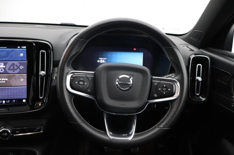 2021 (21) VOLVO XC40 P8 Recharge 300kW 78kWh First Edition 5dr AWD Auto 3807525