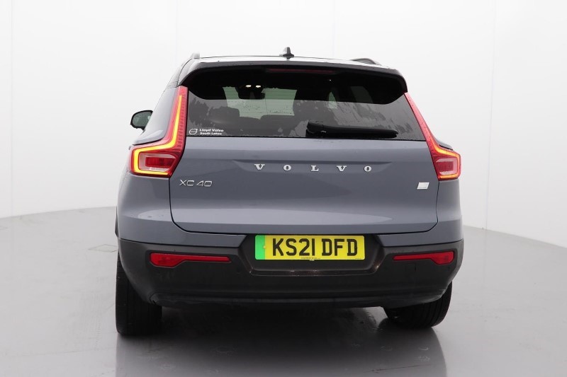 2021 (21) VOLVO XC40 P8 Recharge 300kW 78kWh First Edition 5dr AWD Auto 3807471