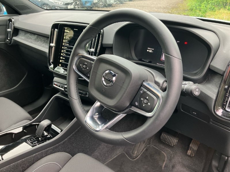 2024 (24) VOLVO XC40 300kW Recharge Twin Plus 82kWh 5dr AWD Auto 3450614
