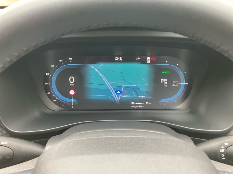 2024 (24) VOLVO XC40 300kW Recharge Twin Plus 82kWh 5dr AWD Auto 3450624