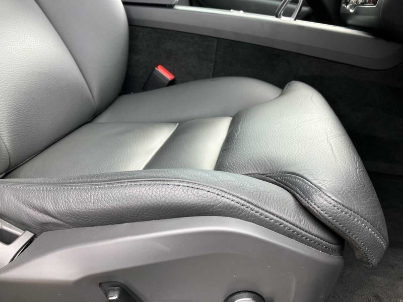 2023 (23) VOLVO XC60 2.0 B4P Plus Dark 5dr Geartronic 3409792