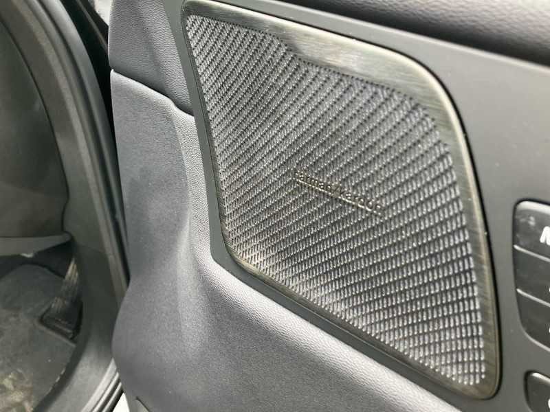 2023 (23) VOLVO XC60 2.0 B4P Plus Dark 5dr Geartronic 3409789