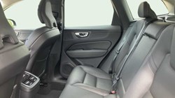 2023 (23) VOLVO XC60 2.0 B4P Plus Dark 5dr Geartronic 3409782