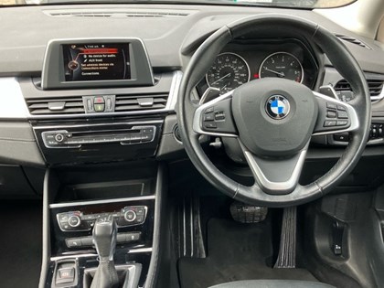 2017 (17) BMW 2 SERIES 220d xDrive Sport 5dr Step Auto