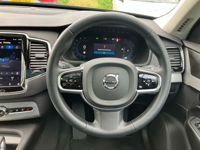 2023 (23) VOLVO XC90 2.0 B5D [235] Plus Dark 5dr AWD Geartronic 3338973