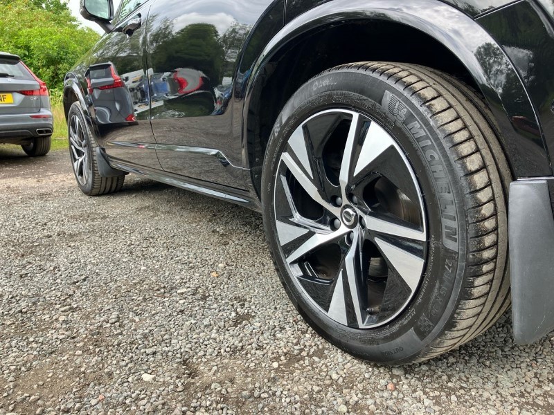 2023 (23) VOLVO XC90 2.0 B5D [235] Plus Dark 5dr AWD Geartronic 3338994