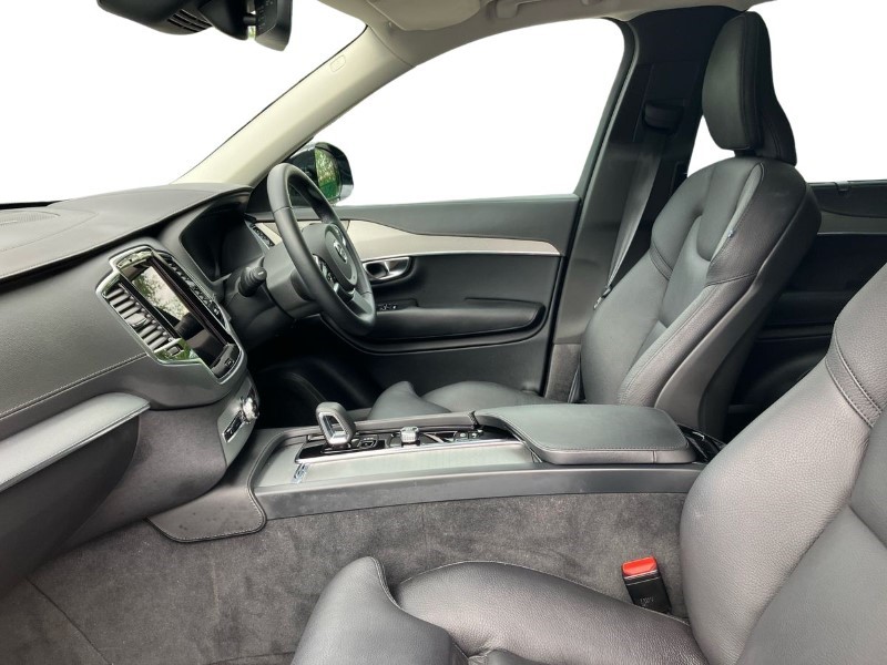 2023 (23) VOLVO XC90 2.0 B5D [235] Plus Dark 5dr AWD Geartronic 3338959