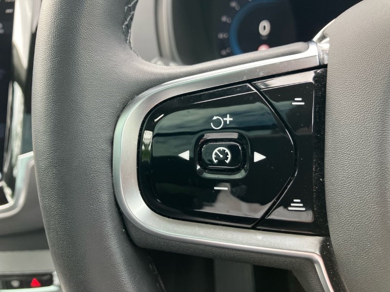 2023 (23) VOLVO XC90 2.0 B5D [235] Plus Dark 5dr AWD Geartronic 3338974