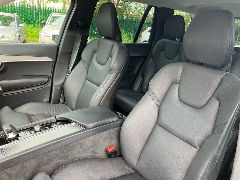 2023 (23) VOLVO XC90 2.0 B5D [235] Plus Dark 5dr AWD Geartronic 3338988