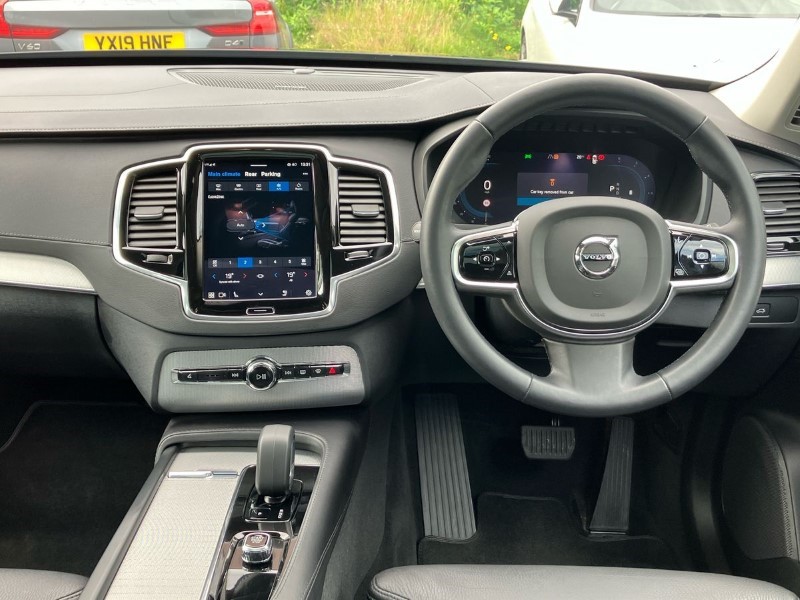 2023 (23) VOLVO XC90 2.0 B5D [235] Plus Dark 5dr AWD Geartronic 3338977