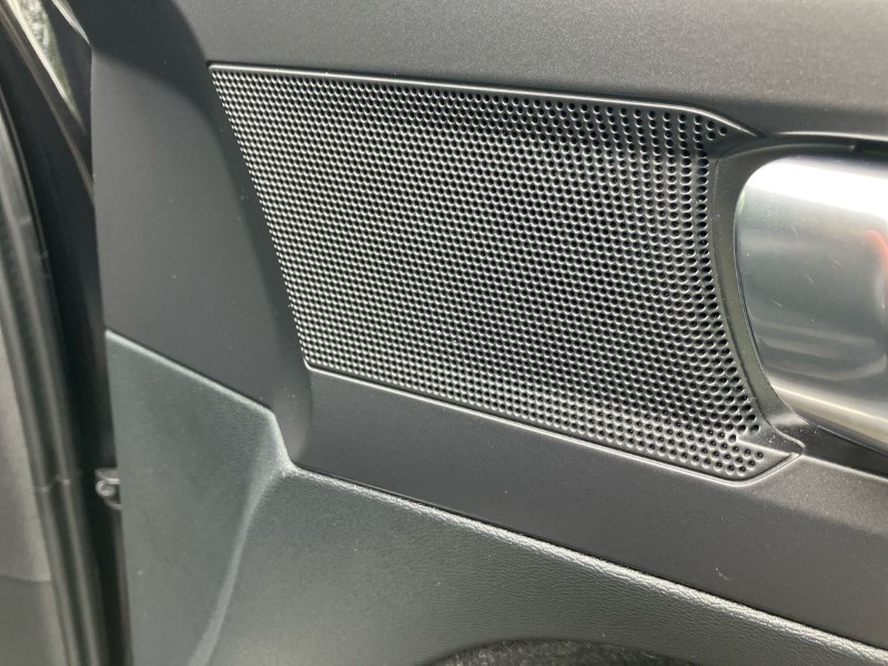 2020 (70) VOLVO XC40 1.5 T3 [163] R DESIGN 5dr 3439869